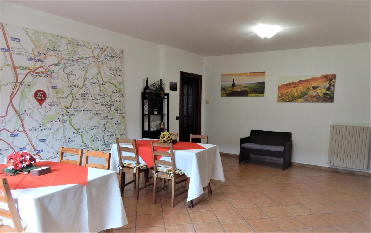 Bed and Breakfast Amo' le Langhe à Narzole Extérieur photo
